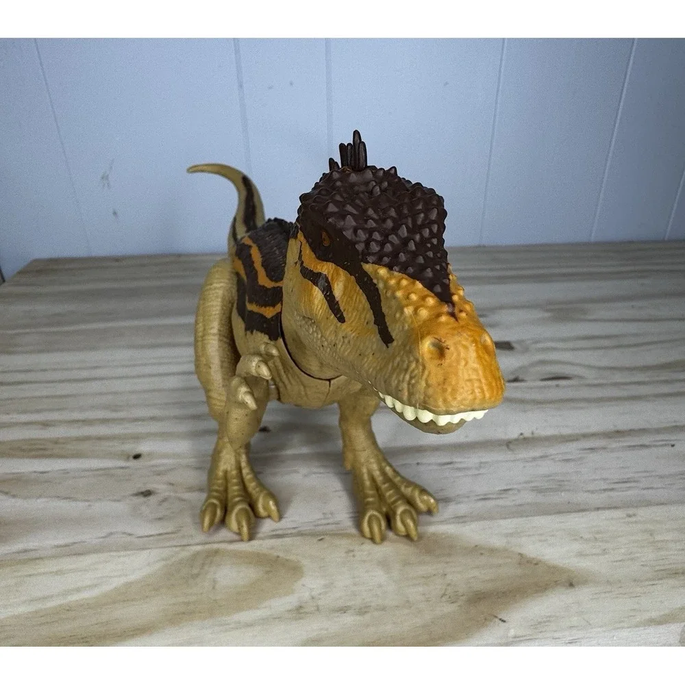 Jurassic World Dino Escape Mega Destroyers 'Carcharodontosaurus' Attack Action